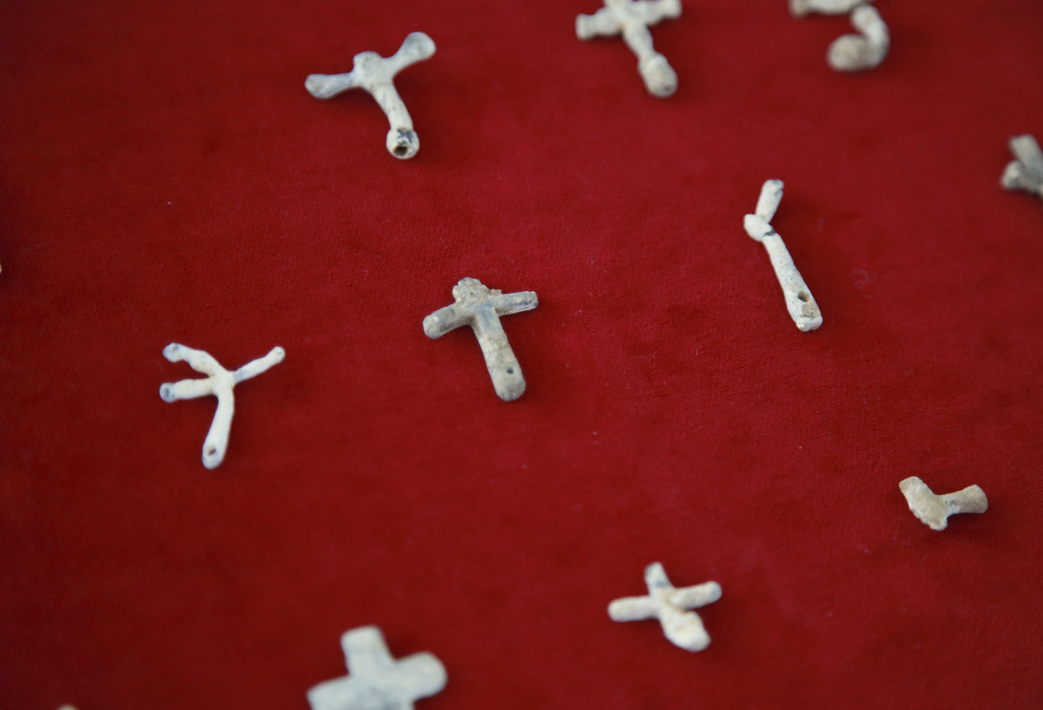 Lead crucifixes unearthed from the ruins of Hara Castle